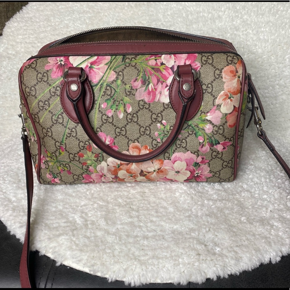 Gucci bloom purse